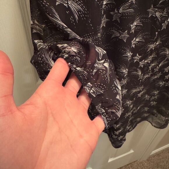 NWT Francesca’s Black and White Shooting Star Patterned Dress Size XS - Picture 4 of 13